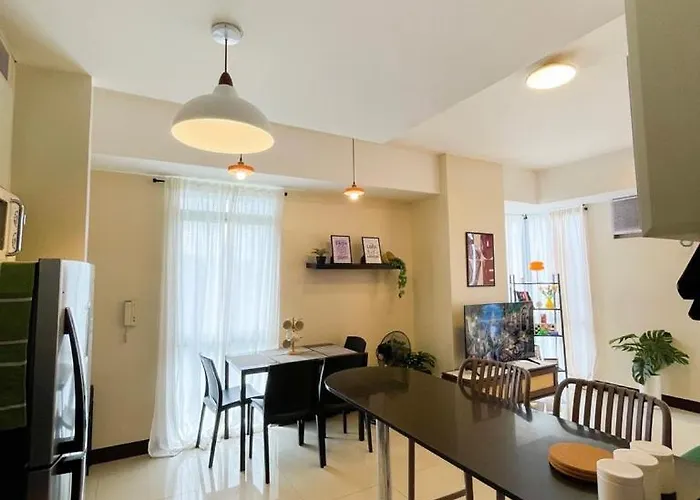Cozy Manhattan Heights 2 Bedroom Araneta Cubao Apartahotel *
